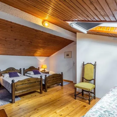Fuer 6 Personen Ca 80 Qm In Sisan, Istrien Suedkueste Von Istrien Holiday home *